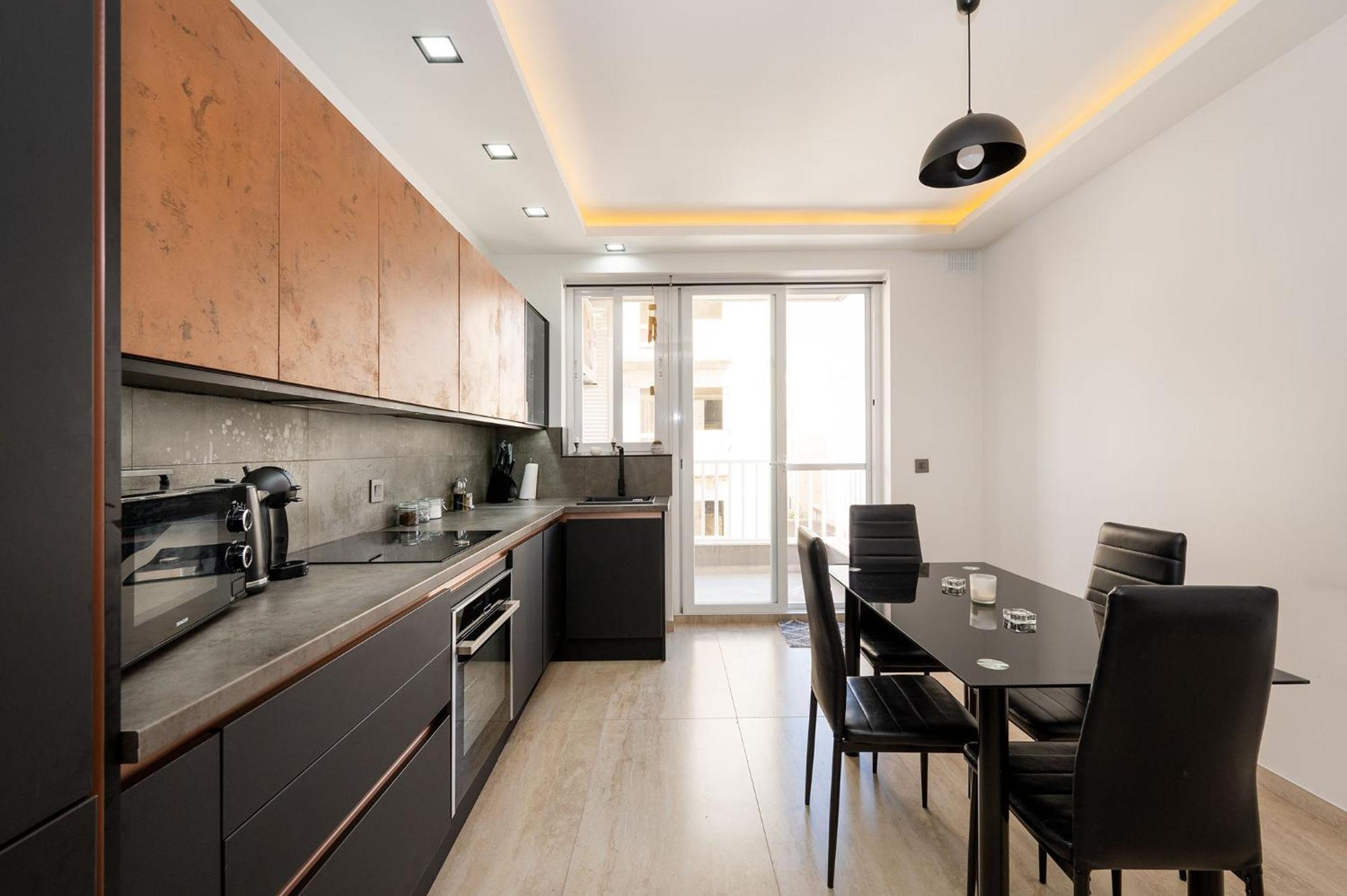 Modern 2 Bedroomed Apartment In Gzira Екстериор снимка